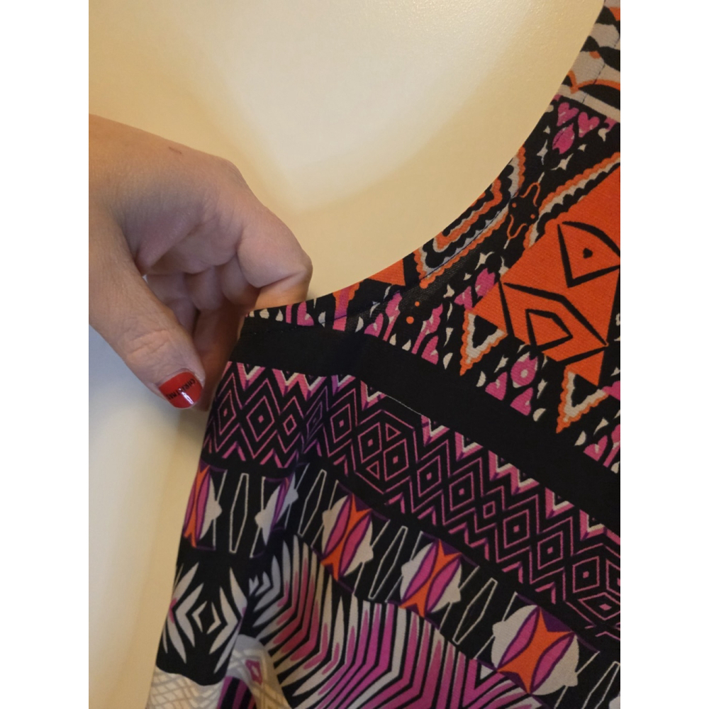 Cato Women's Tribal Polyester Round Neck Sleeveless Casual Top Blouse Size XL - Picture 4 of 10
